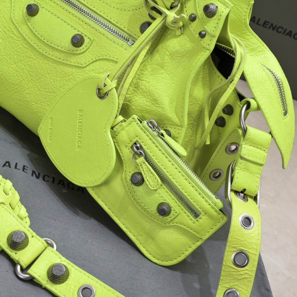 BALENCIAGA CAGOLE 32X21CM LIME Bags