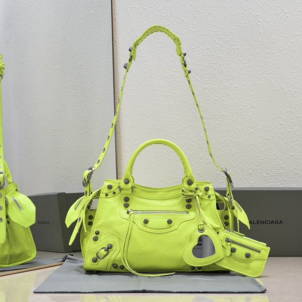 BALENCIAGA CAGOLE 32X21CM LIME Bags