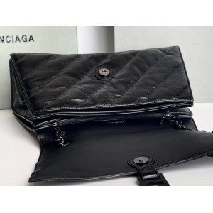 BALENCIAGA CRUSH 31X20 CM Bags