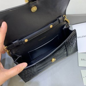 BALENCIAGA CLUTCH 23X14CM BLACK CROC Bags