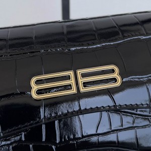 BALENCIAGA CLUTCH 27X15CM CROC EFFECT Bags