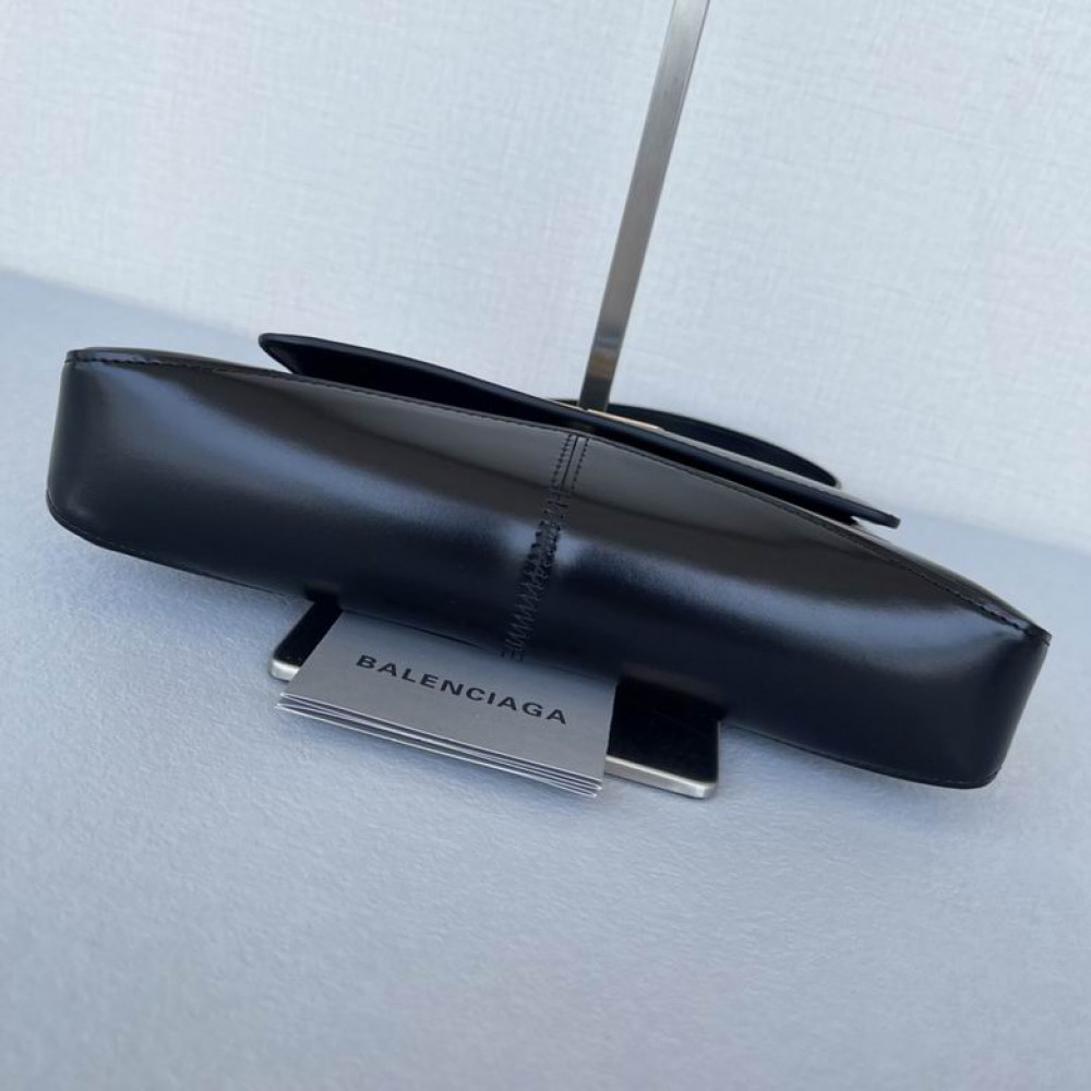 BALENCIAGA CLUTCH 27X15CM BLACK Bags