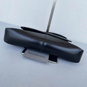 BALENCIAGA CLUTCH 27X15CM BLACK Bags