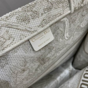 DIOR BOOK TOTE 42CM TIGER BEIGE Bags