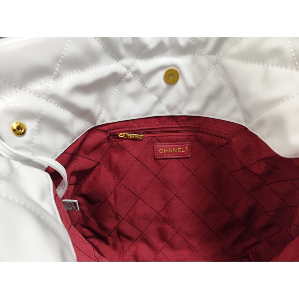 CHANEL22 39X42CM ALL COLOURS Bags