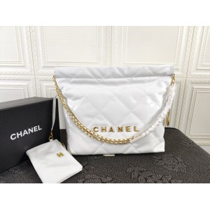 CHANEL22 39X42CM ALL COLOURS Bags