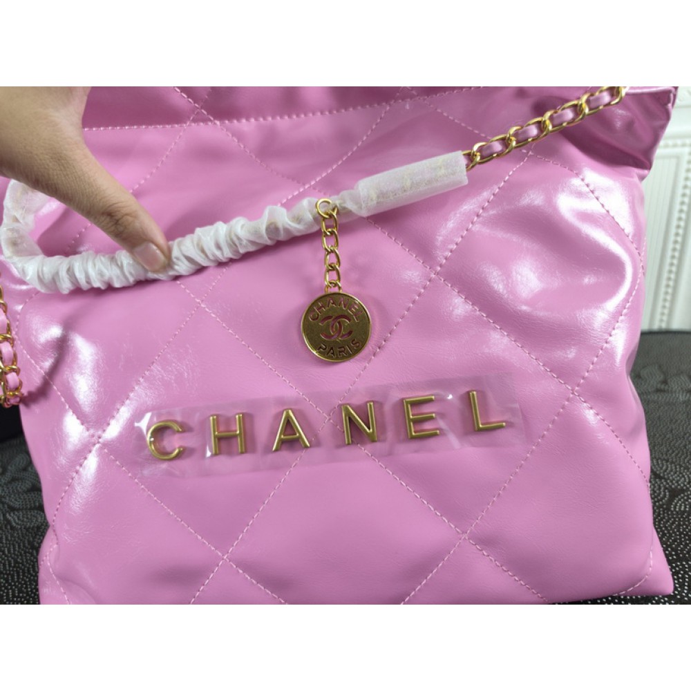 CHANEL22 35X37CM ALL COLOURS Bags