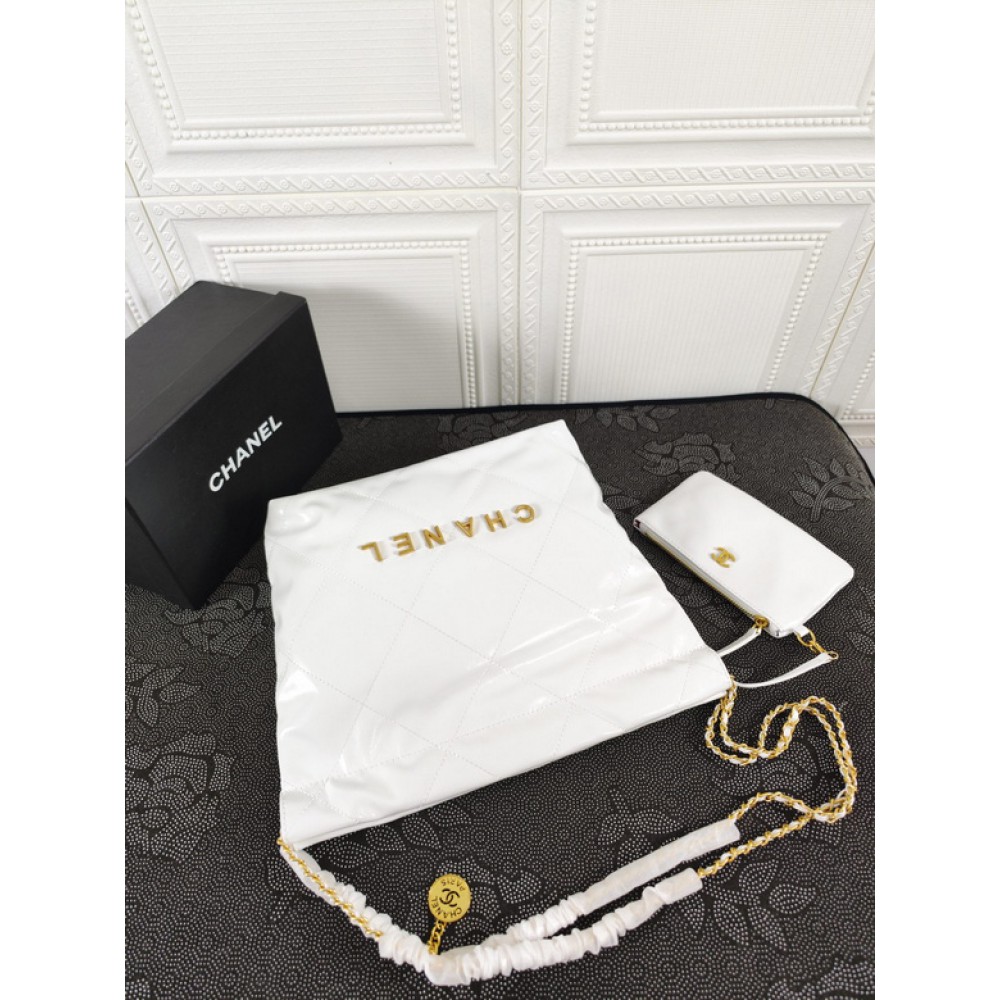 CHANEL22 35X37CM ALL COLOURS Bags
