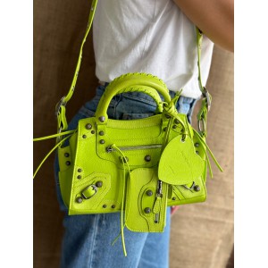 BALENCIAGA NEO CAGOLE 25.9X17.8X11.4cm LIME Bags