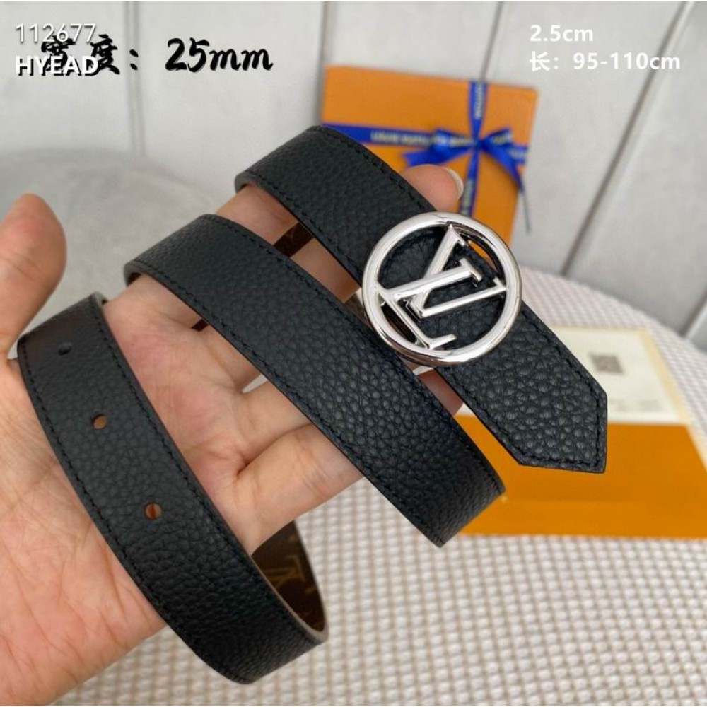 lv belt 2.5cm reversible monogram Accesories