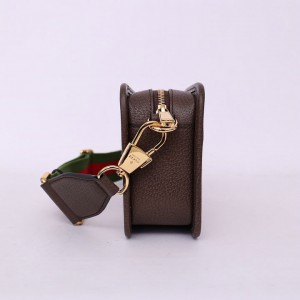 gucci messenger bag big logo Bags