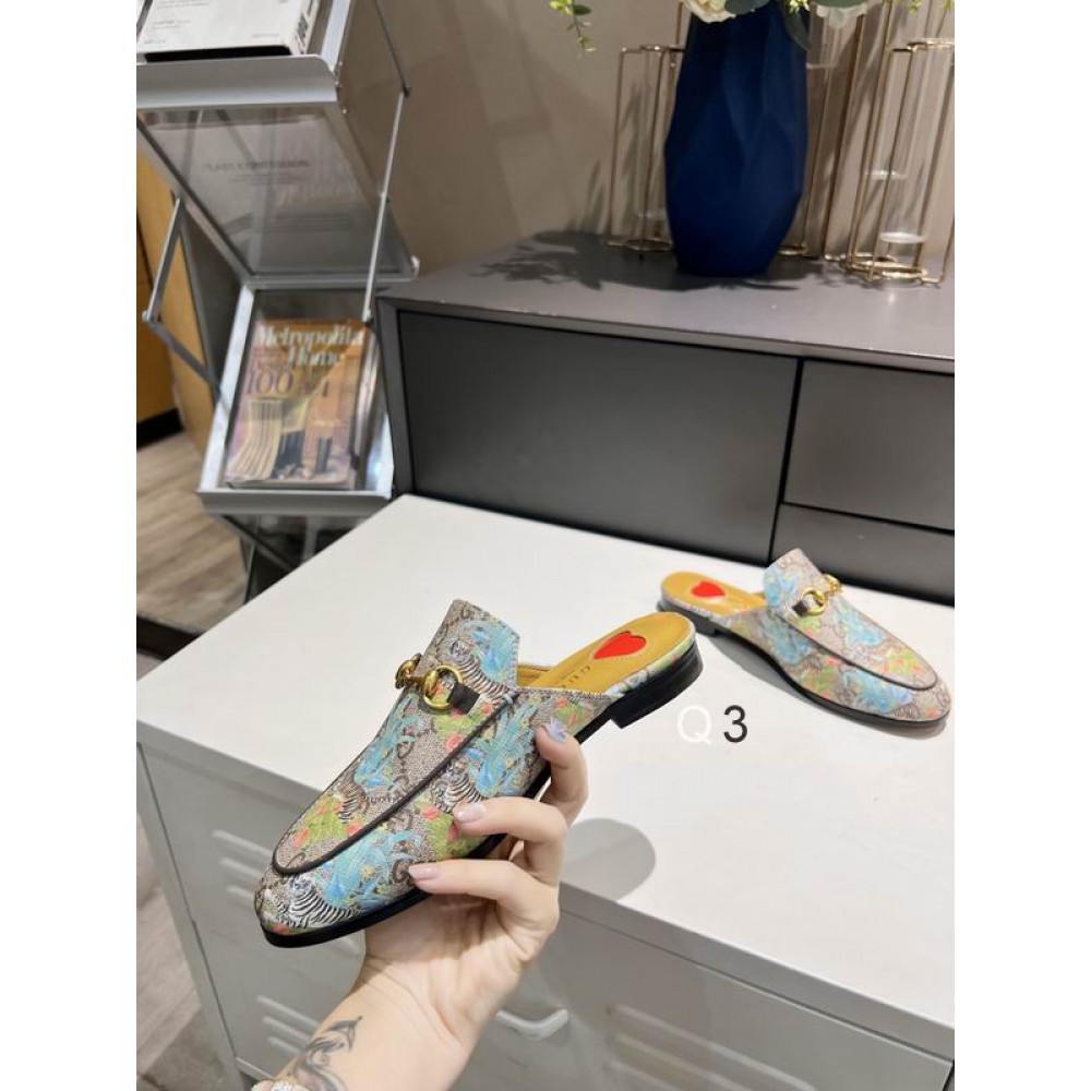 gucci half slippers tiger print 36-44 Shoes