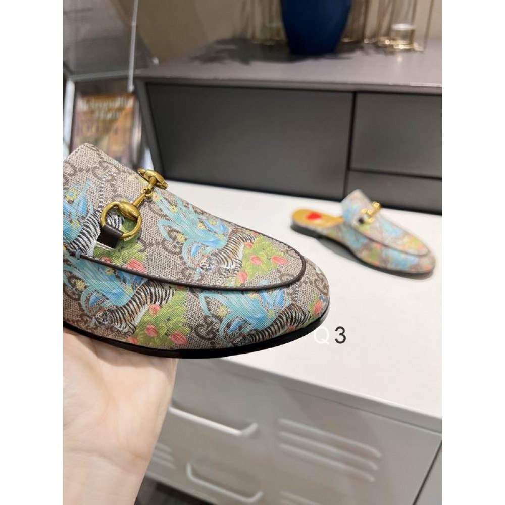 gucci half slippers tiger print 36-44 Shoes