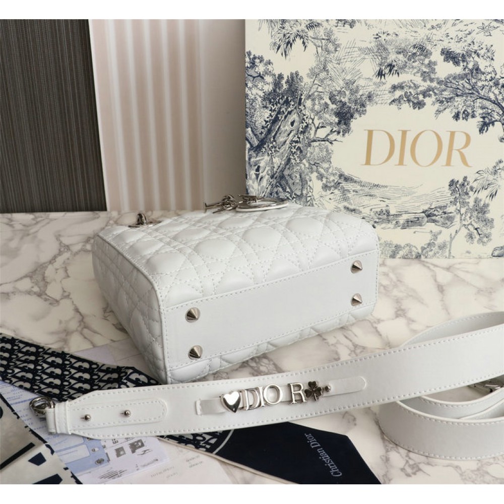 Dior lady small size 20x18x8cm lambskin leather Bags