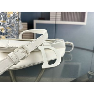 DIOR SADDLE 26CM ULTRAMATTE WHITE Bags