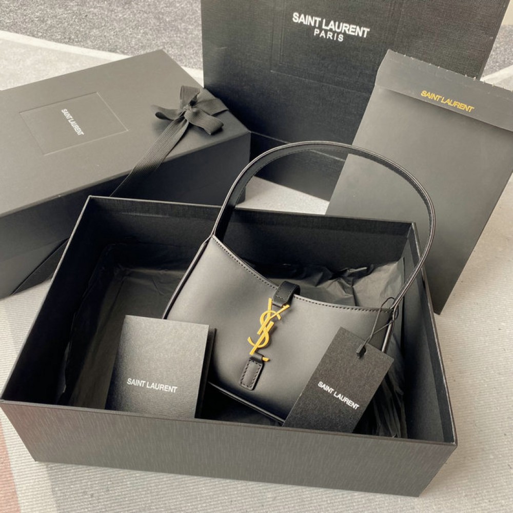 ysl le 5 a 7 19x11.5cm Bags