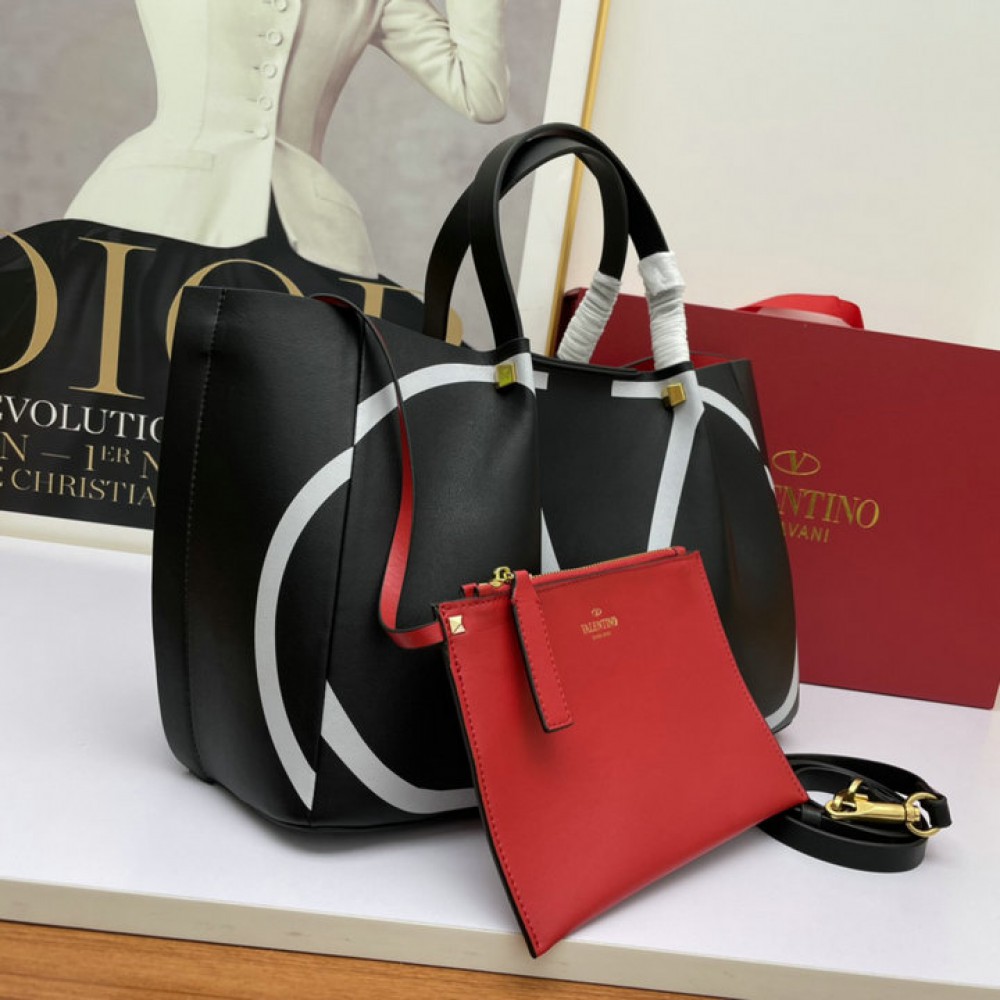 valentino tote 45cm Bags