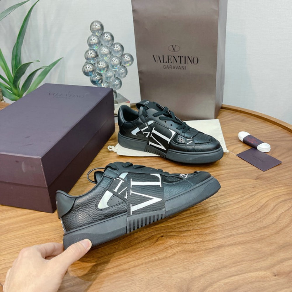 Valentino sneakers 36-46 Shoes