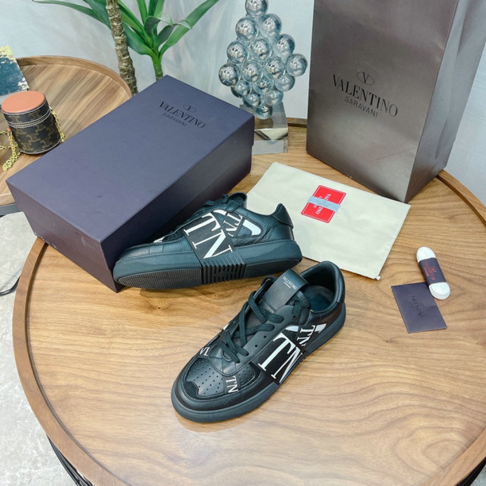 Valentino sneakers 36-46 Shoes