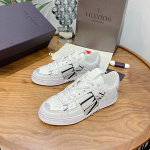 Valentino sneakers 36-46 Shoes