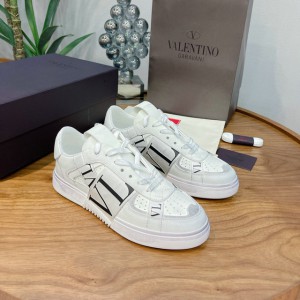 Valentino sneakers 36-46 Shoes