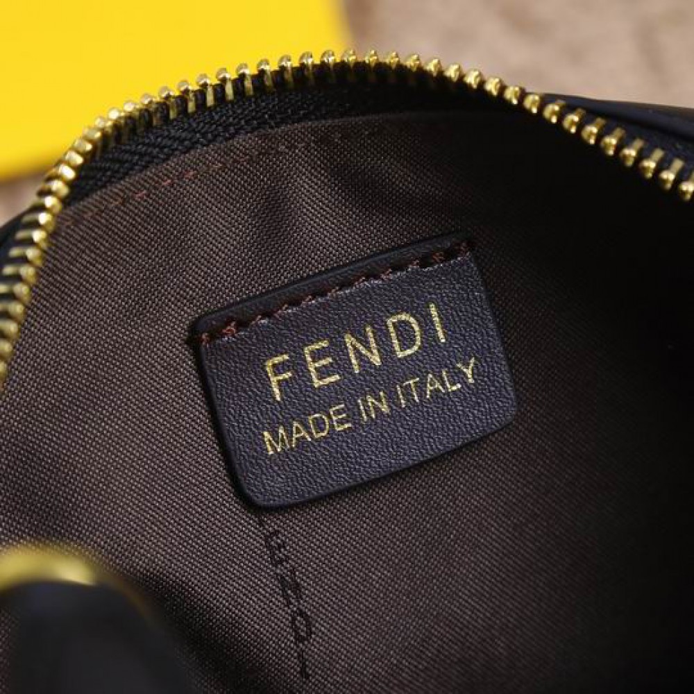 fendi graphy 29x24x10cm black leather Bags