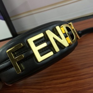 fendi graphy 16.5x14cm black leather Bags