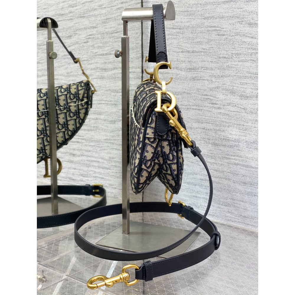 DIOR SADDLE Oblique Jacquard 21 x 18 x 5 cm Bags