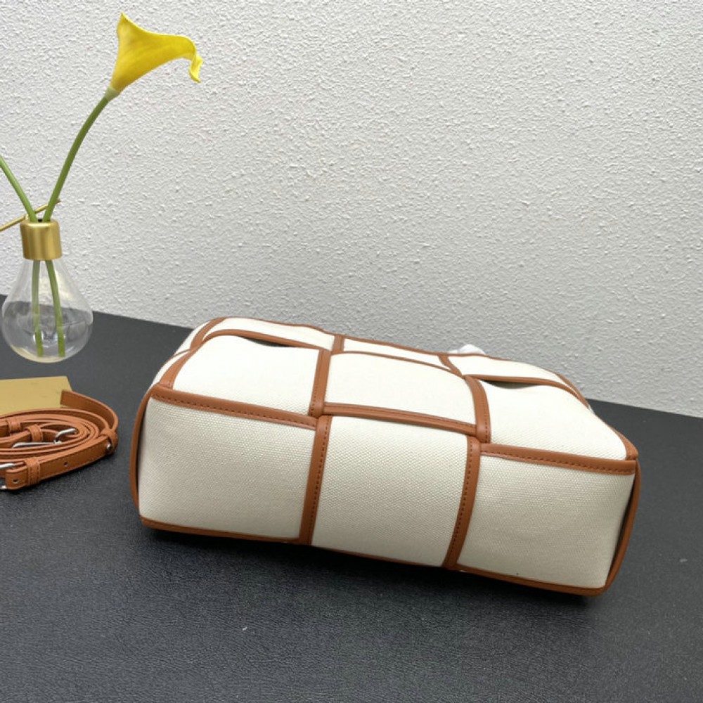 bottega venetta 32cm tote 