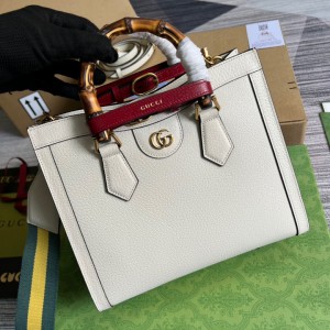 gucci diana 27x21cm white Bags