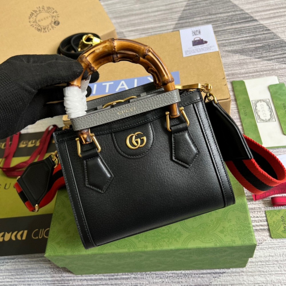 gucci diana 20x16cm black leather Bags