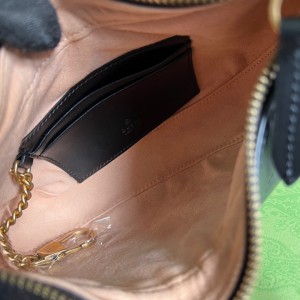 gucci marmont half moon 21x11x5 black leather Shoes