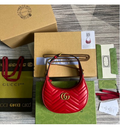 gucci marmont half moon 21x11x5 red leather