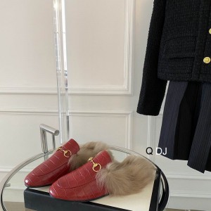 Gucci half slippers croc effect fur 36-42 Shoes