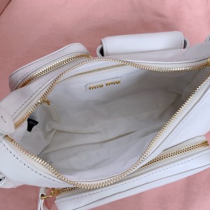 Miu Miu Nappa leather Pocket bag 21x12x6cm Bags