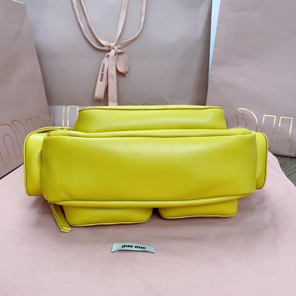 Miu Miu Nappa leather Pocket bag 21x12x6cm Bags