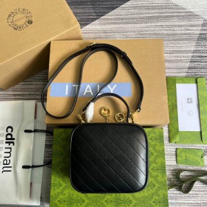 Gucci blondie 17x15x9cm black available Bags