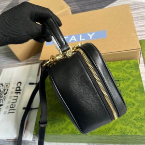 Gucci blondie 17x15x9cm black available Bags