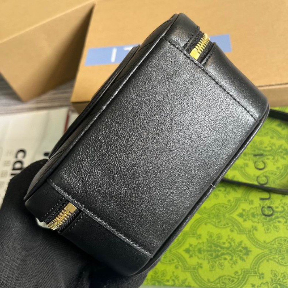 Gucci blondie 17x15x9cm black available Bags