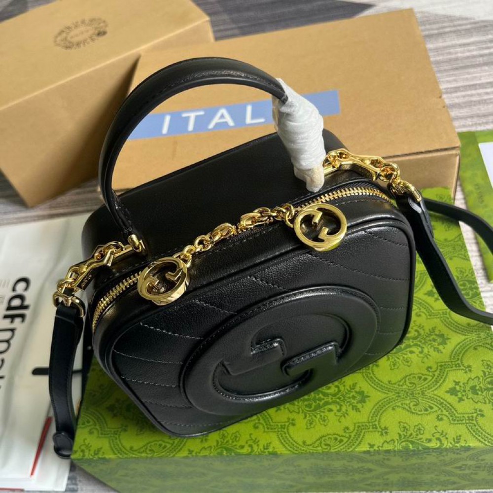 Gucci blondie 17x15x9cm black available Bags