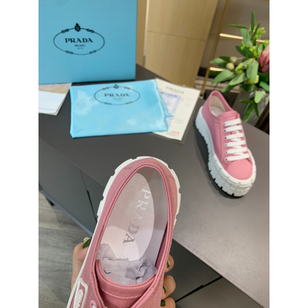 Prada sneakers 36-42 Shoes