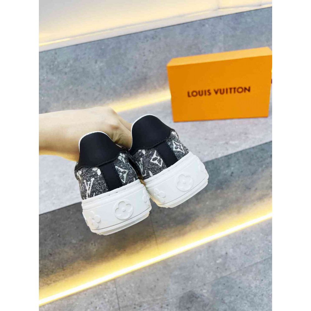 Lv sneakers 36-42 Shoes