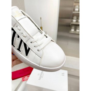 Valentino sneakers 36-46 Shoes
