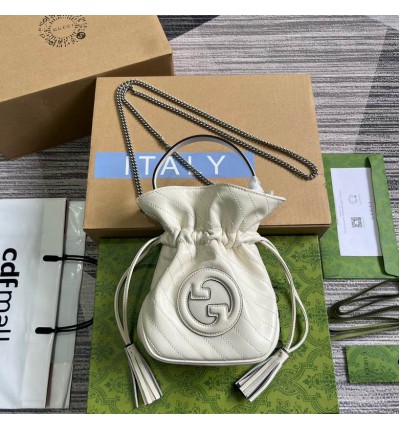 Gucci blondie bucket bag 19x15x8cm