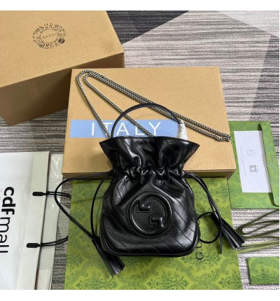 Gucci blondie bucket bag 19x15x8cm