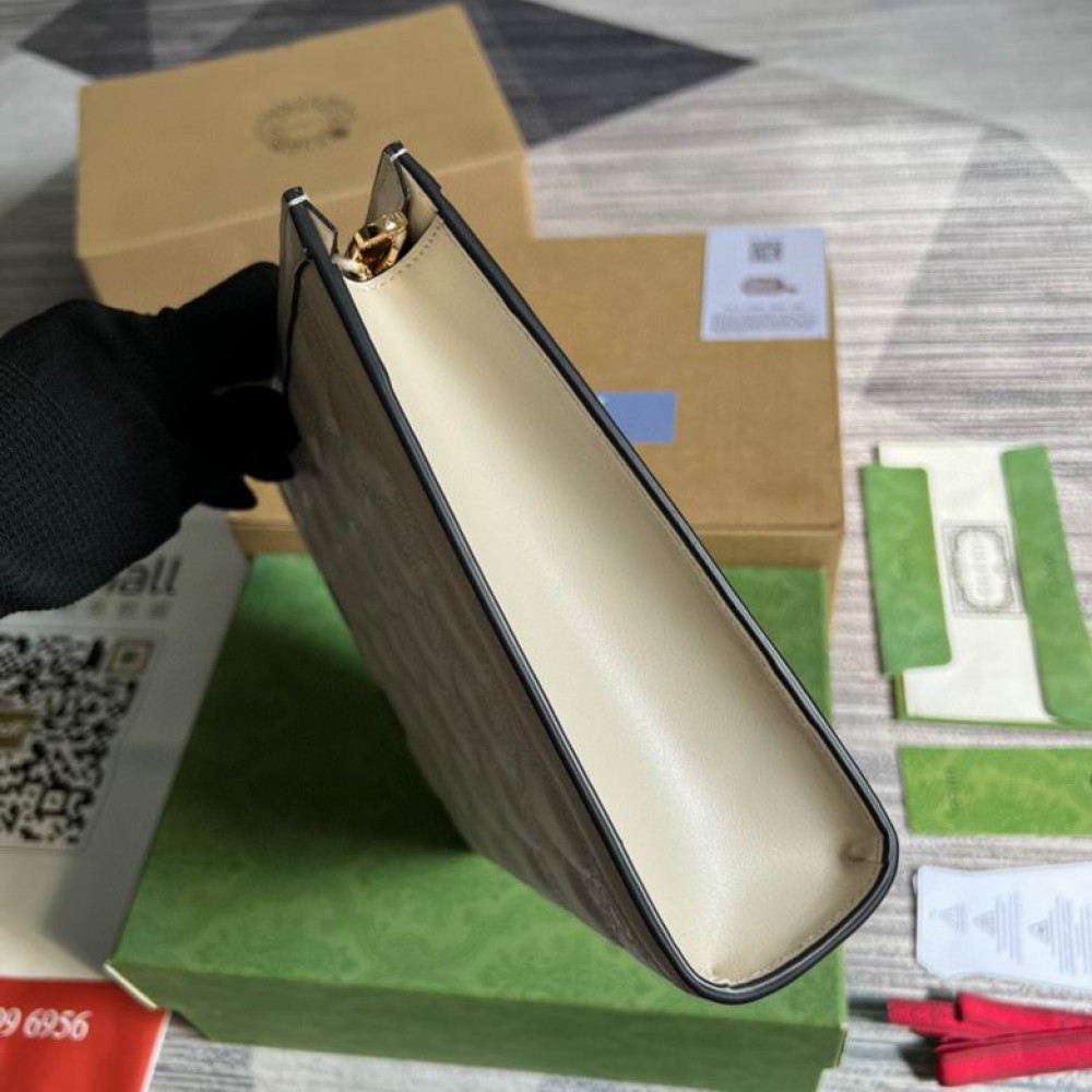 Gucci clutch 26x20cm Bags