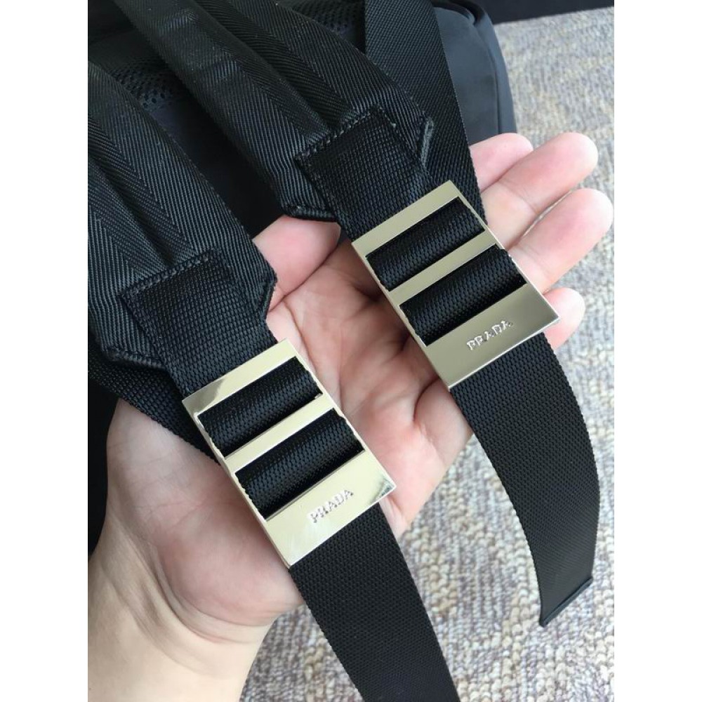 prada backpack nylon 29x40x17cm Bags
