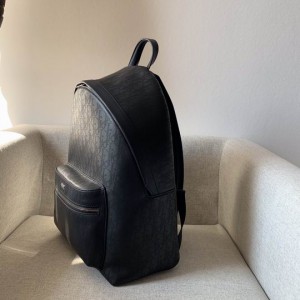 Dior backpack 42x30cm Bags