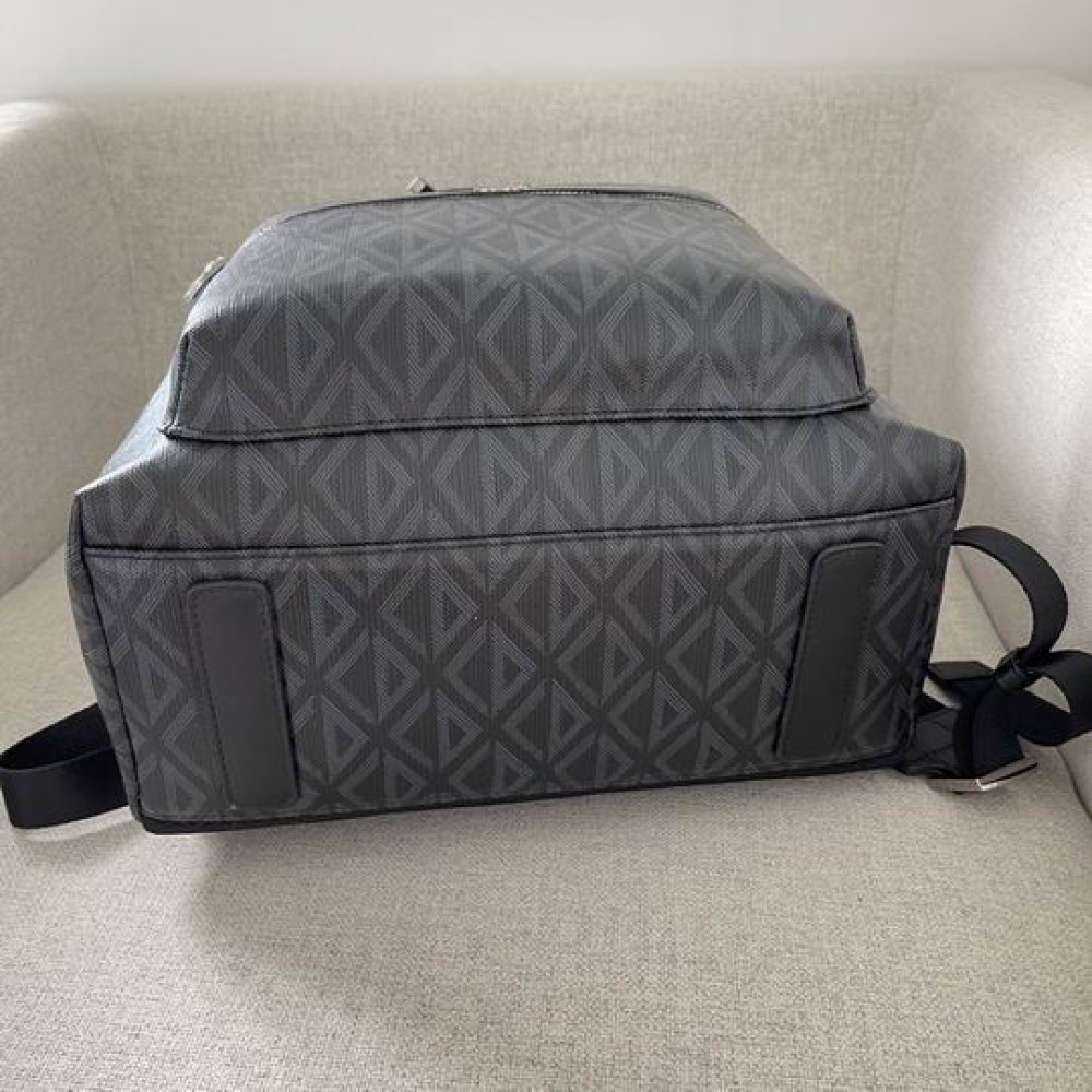 Dior backpack 42x30cm Bags