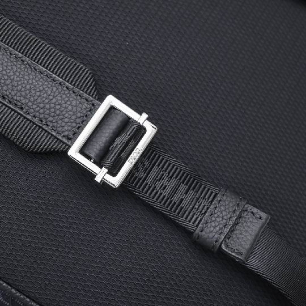 Dior backpack 42x32cm Bags